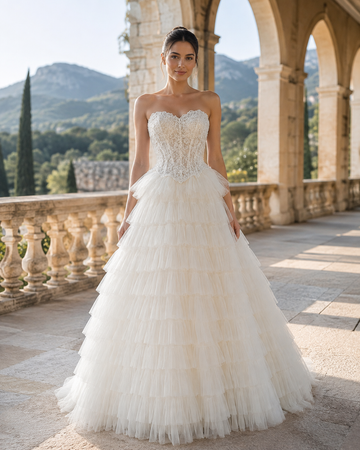 MANT Sweetheart Lace Tiered Tulle-Look Ball Gown Wedding Dress