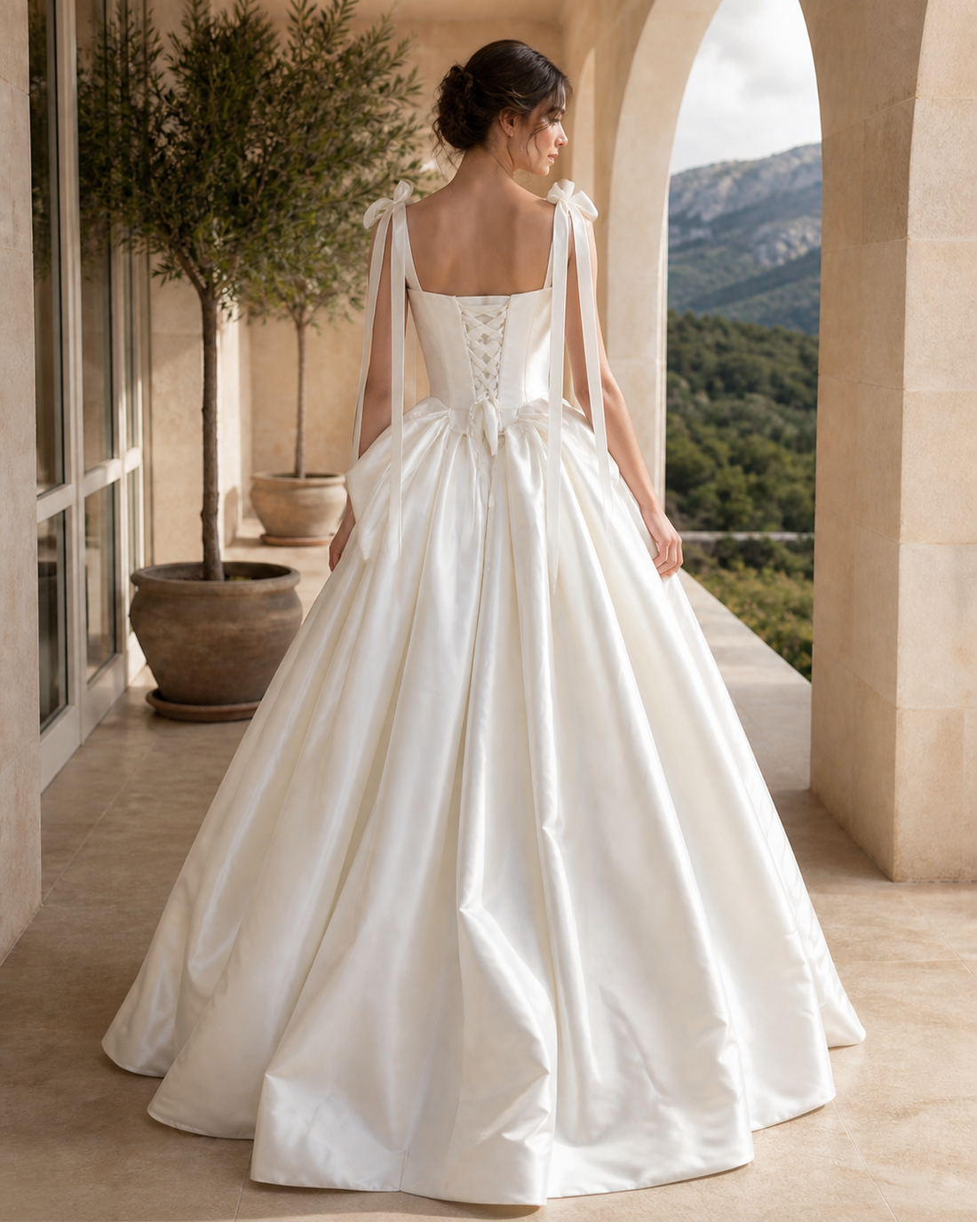 MANT Square-Neck Bow Ball Gown Wedding Dress