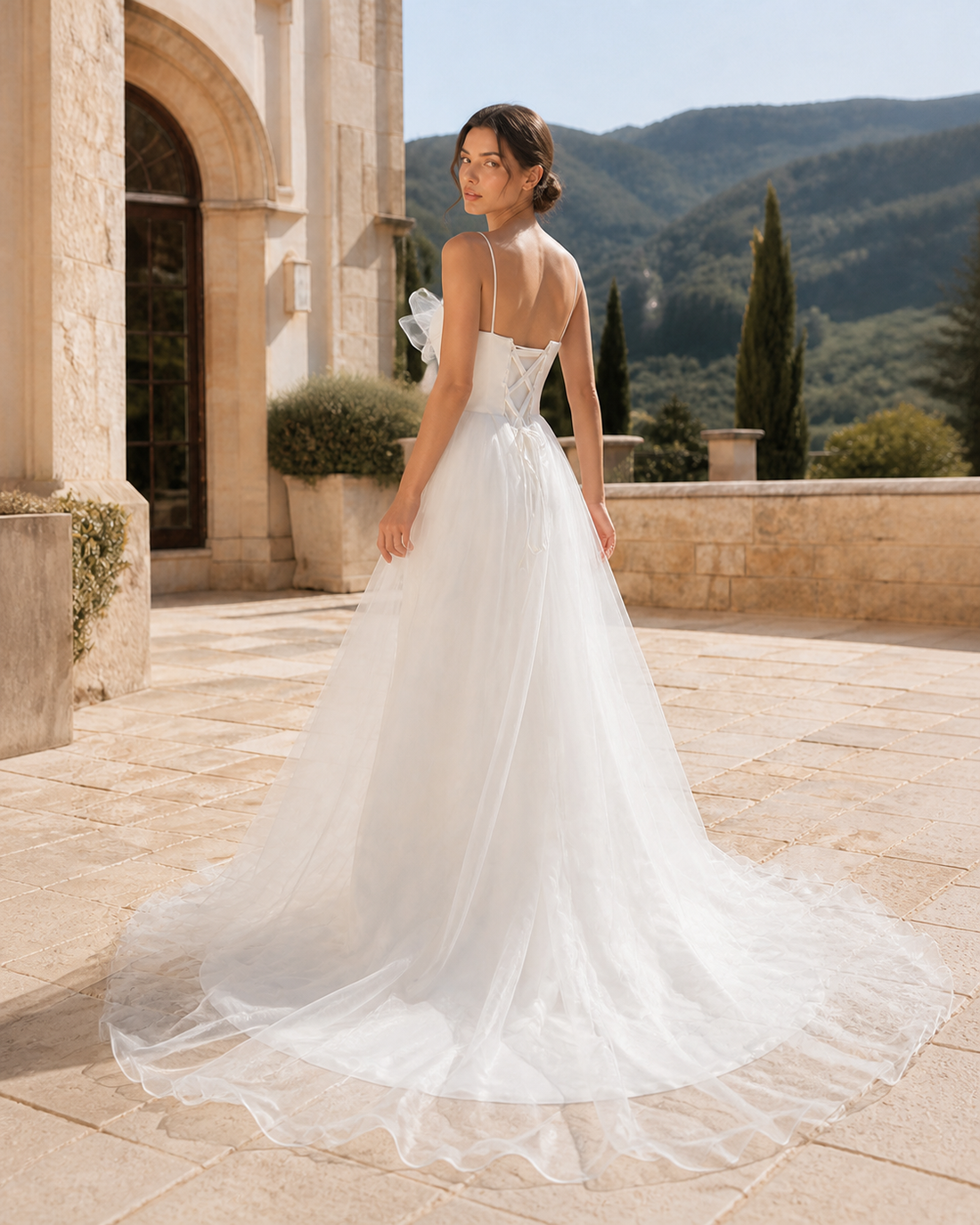 MANT Square-Neck Bell-Sleeve A-Line Wedding Dress