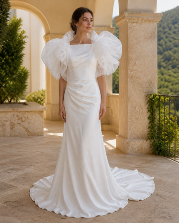 MANT Oversized Puff-Shoulder Mermaid Wedding Dress