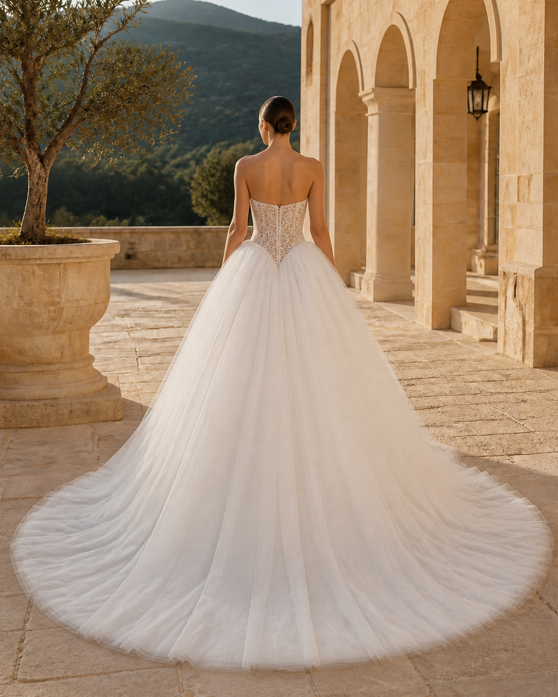 MANT Strapless Sweetheart Neckline Lace Corset Bodice Ball Gown Wedding Dress